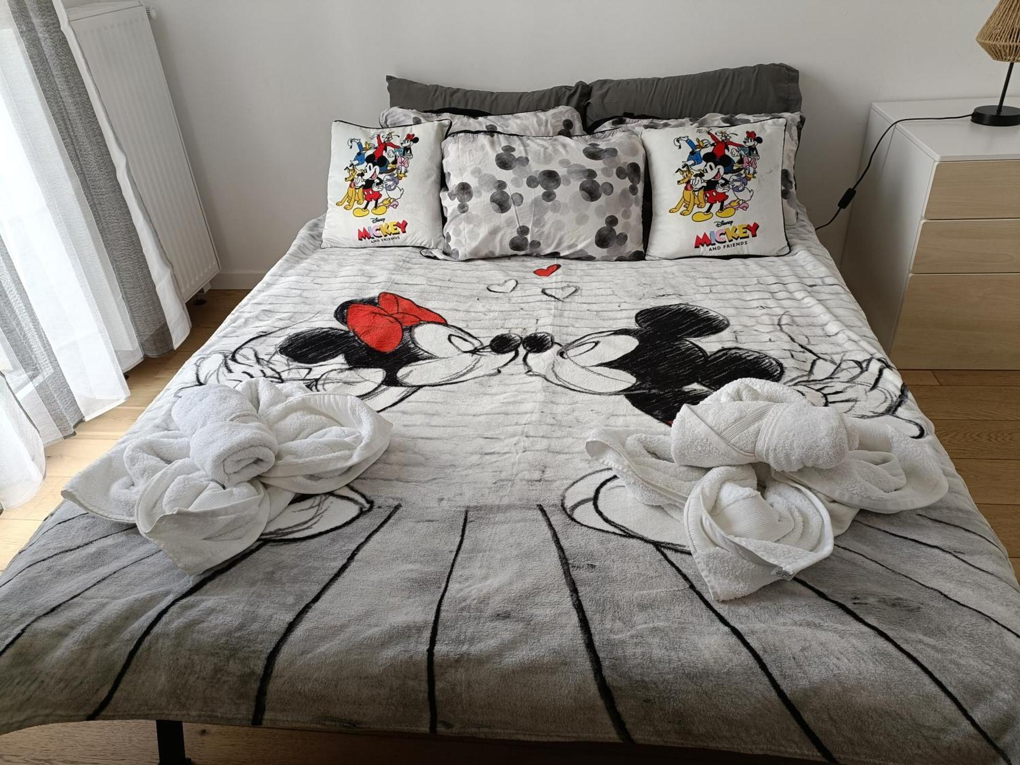 Disney - Paris 5 Min De Disney - Pk Prive Gratuit - 4 Personnes - Terrasse Jardin Chessy  Exterior foto
